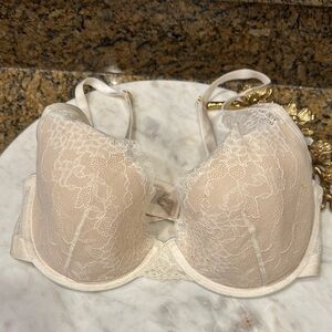 Soma Lightest Lift Lace Plunge Bra 34DD